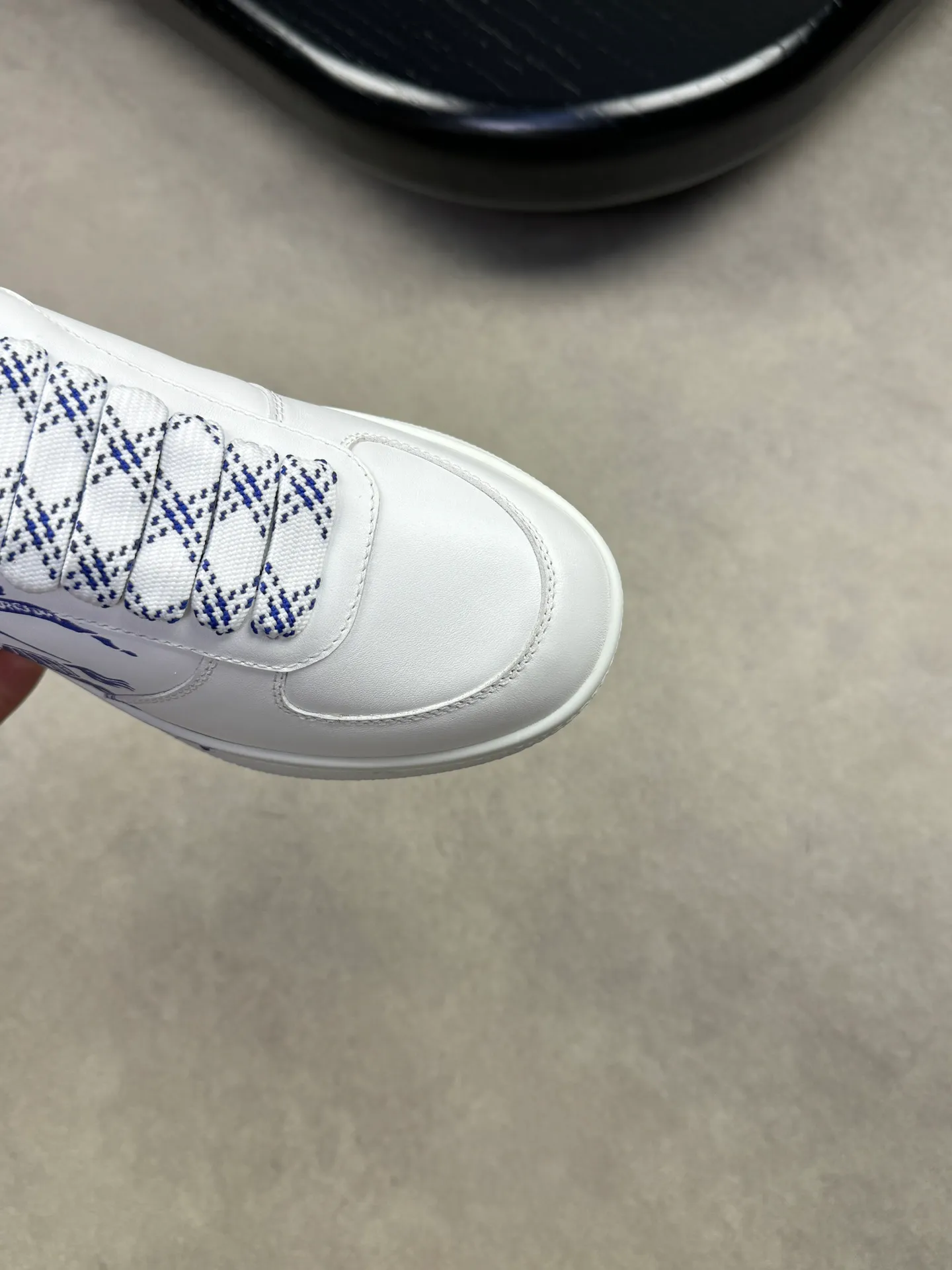 p420💰Men's shoes [BURBERRY] Burberry - High-end quality original order 🔍🔍🔍 - Upper: imported 🔝 Napa calfskin, 3D color printed brand totem on shoe body, tongue brand cloth label, heel air-pressure brand totem - Inner: canvas lining, feet; water-dyed cowhide - Outsole: ultra-light TPR rubber; two-color molded outsole -Ultra-high quality control and fine workmanship: outstanding (high-end, extravagance, grade) -Size: 38-44 (45, 46, can be customized)